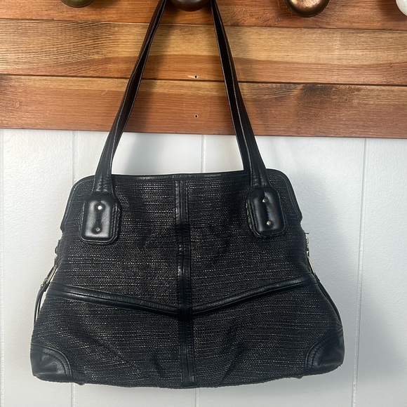B Makowsky Black jute/leather shoulder bag. Easy clean! Lots of pockets! - Picture 6 of 16